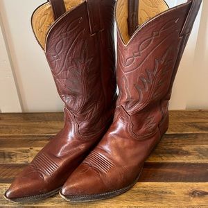 Nocona cowboy boots size 9.5